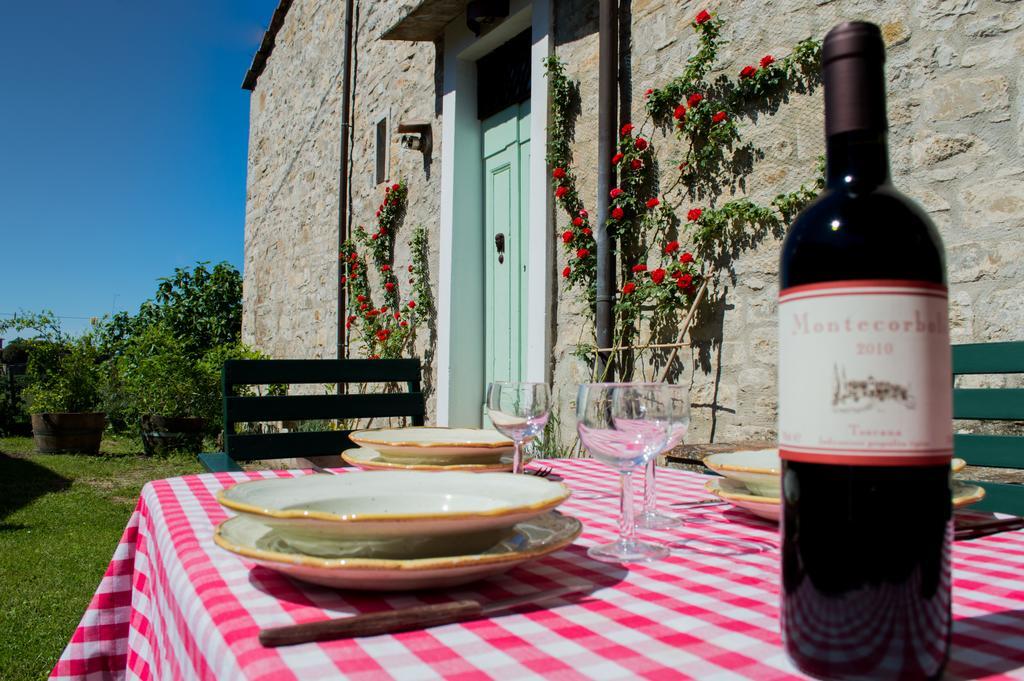 Agriturismo Montecorboli Barberino di Val dʼElsa Exteriör bild